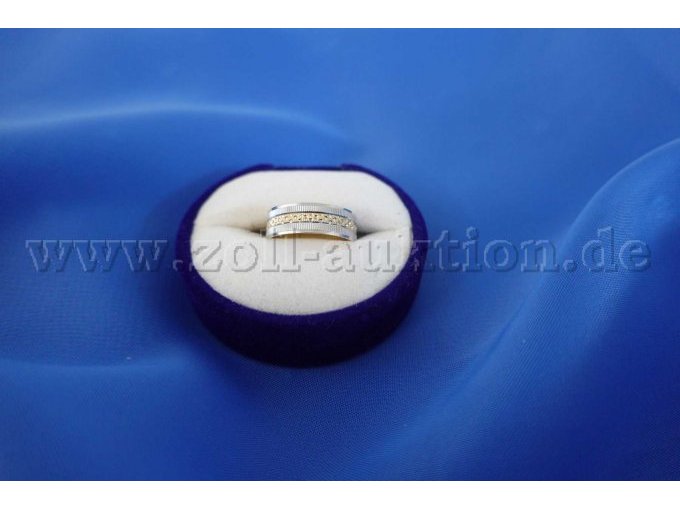 Ring 585er Geldgold mit 2 Brillanten, Oberfläche mit Struktur - Ansicht von oben