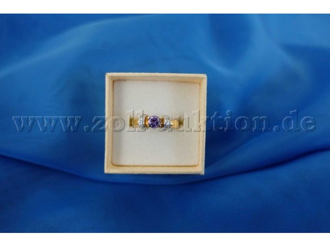 1 Ring 585er Gelbgold mit 1 Amethyst + 10 Zirkonia - Ansicht von oben