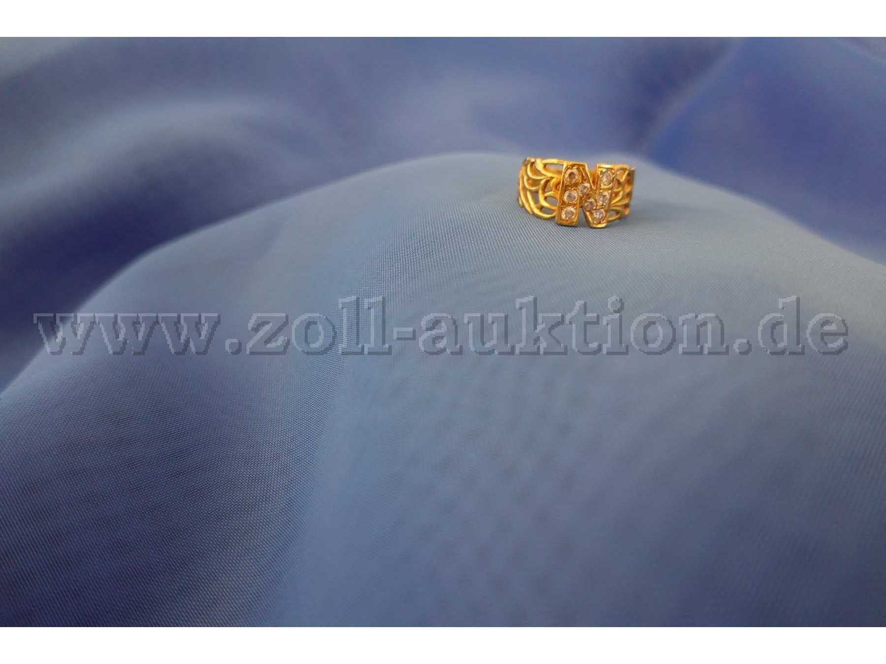 1 Ring 750er Gelbgold mit eine "N" und 8 Steinen - Ansicht von oben