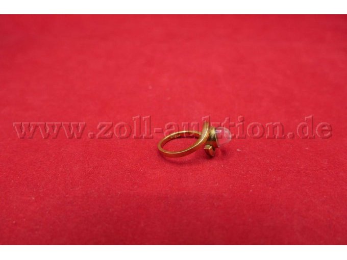 1 ring van 585/- geelgoud met een maansteen-cabochon; 4,7 g; maat 53 – foto 5 – kavel bij Zoll-Auktion, Paderborn