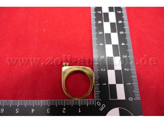 Ring mit Maßstab