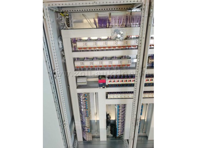 Innenaufbau linke Seite gesamt