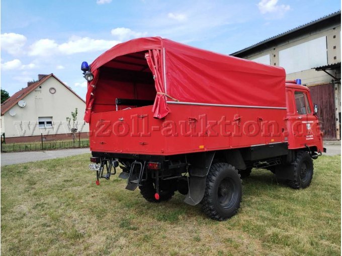 Robur LO 2002 A rechts