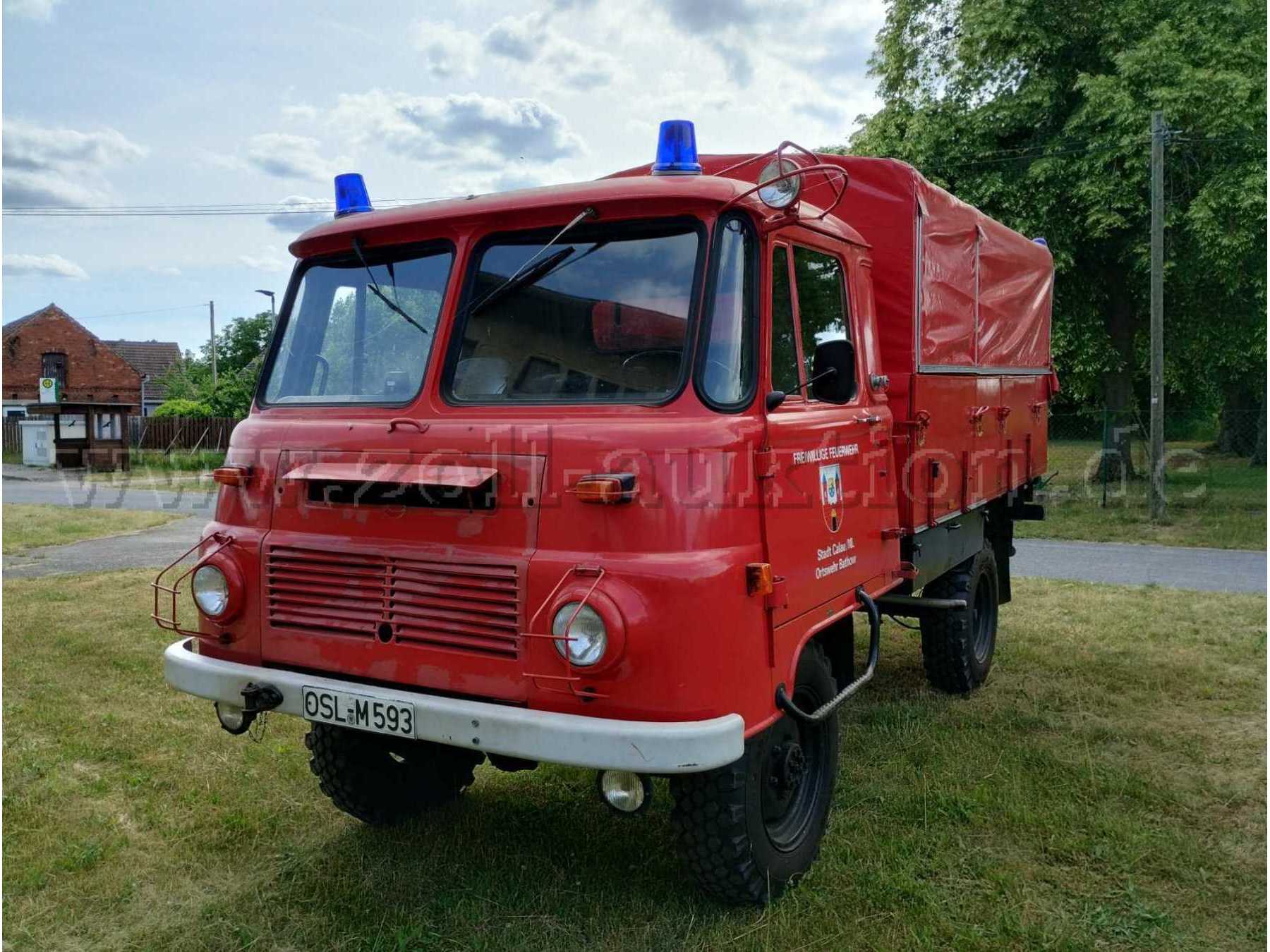Robur LO 2002 A Vorderansicht