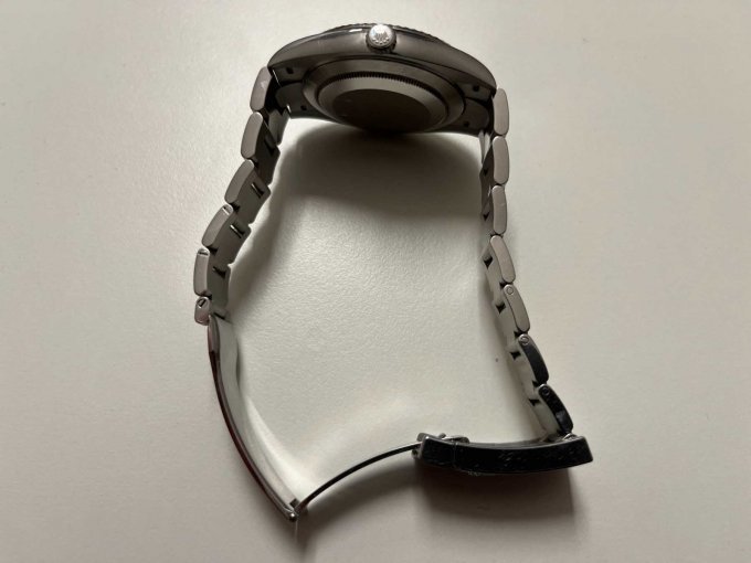 Seitenansicht (mit Krone)