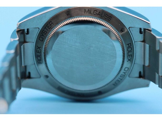 Rückansicht Uhrengehäuse