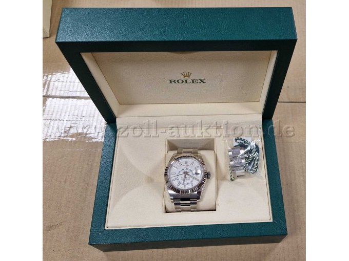 Rolex Sky-Dweller mit Etui