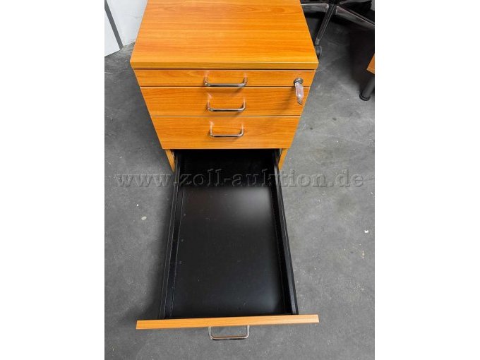 Frontalansicht Rollcontainer, unterste Schublade offen