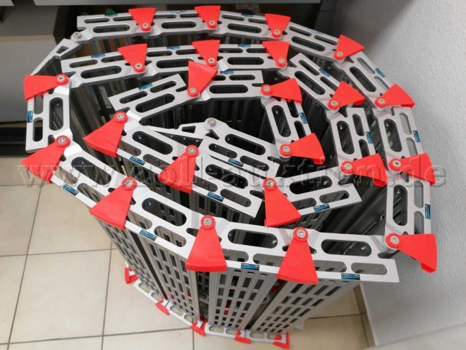 Rollrampe zusammengerollt