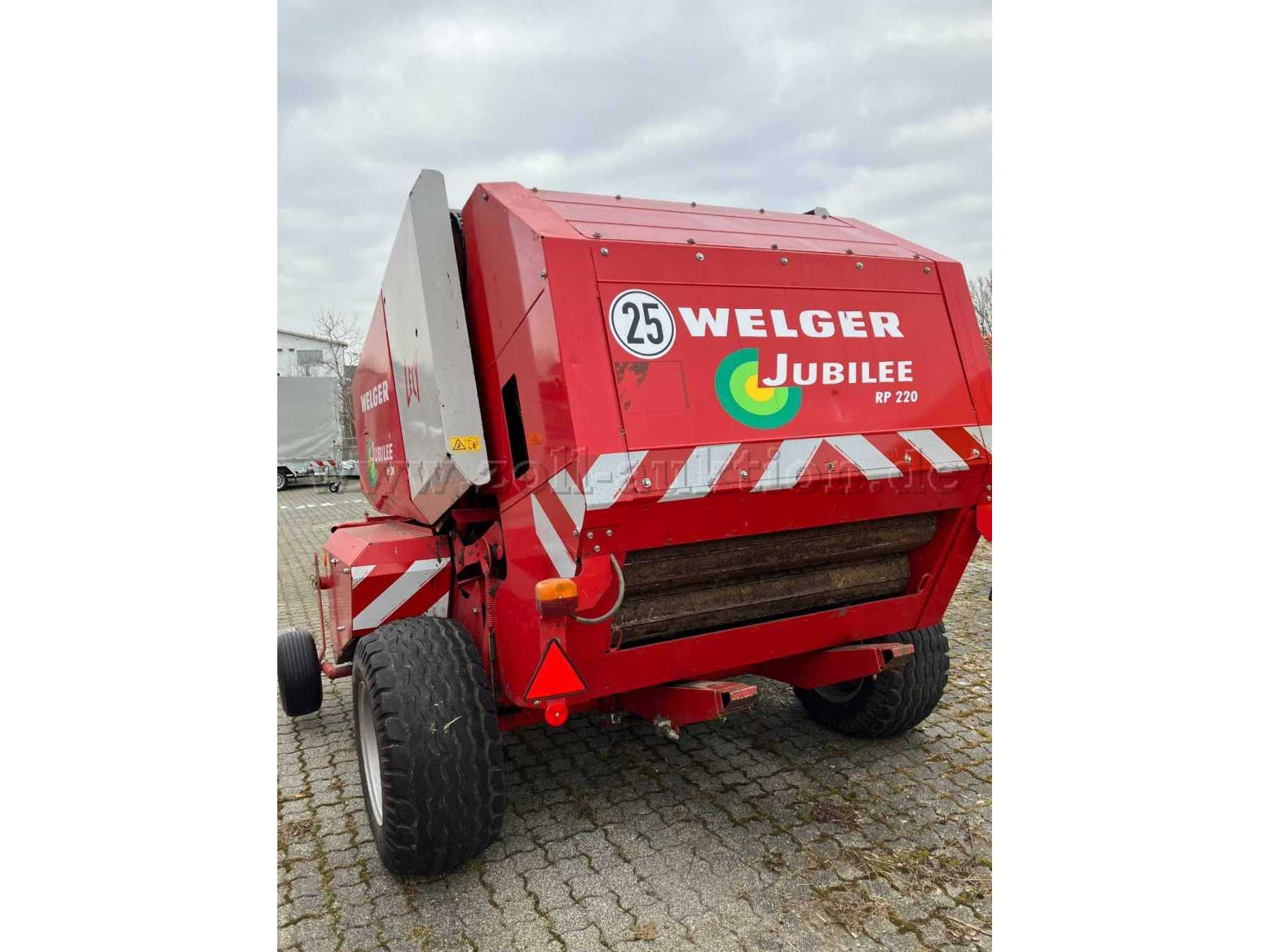 Welger Rundballenpresse Rückansicht