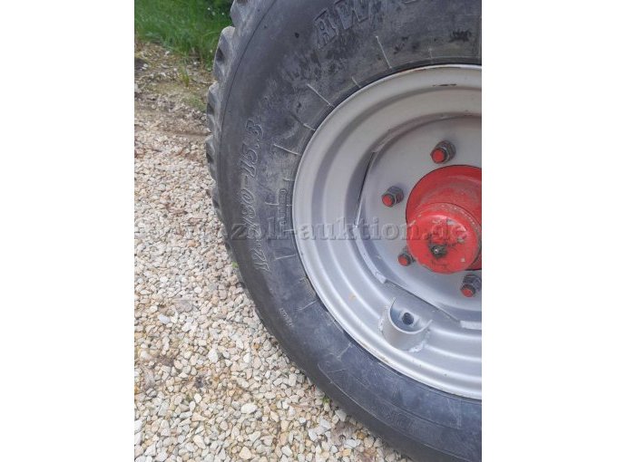 1 verzamelwagen voor ronde balen, merk Bala Industri RV 68D – foto 5 – kavel bij Zoll-Auktion, Kaisheim