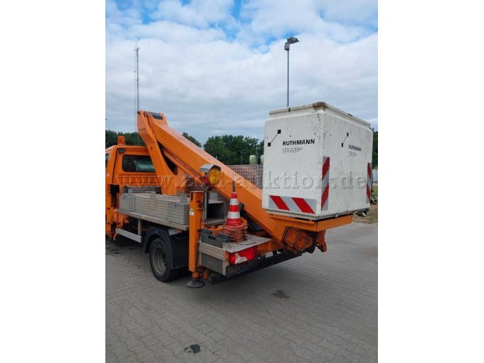 Steiger Ruthmann Rückseite links