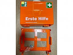 Koffer mit Wandhalterung