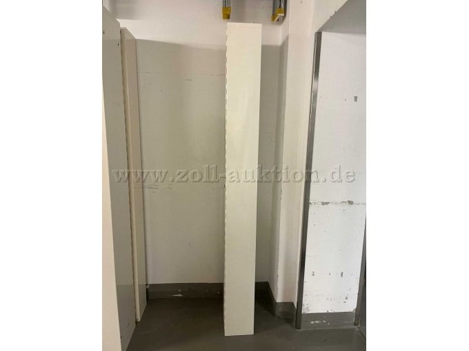 Seitliche Gesamtansicht