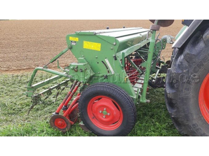 1 zaaimachine Hassia DU 100 S – foto 3 – kavel bij Zoll-Auktion, Freising