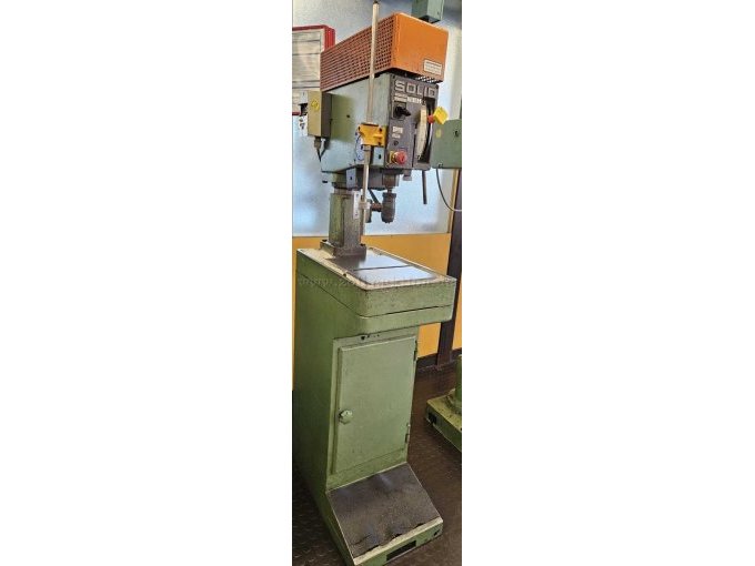 Ständerbohrmaschine SOLID TB 16S Ansicht von links Ständerbohrmaschine SOLID TB 16S Ansicht von links