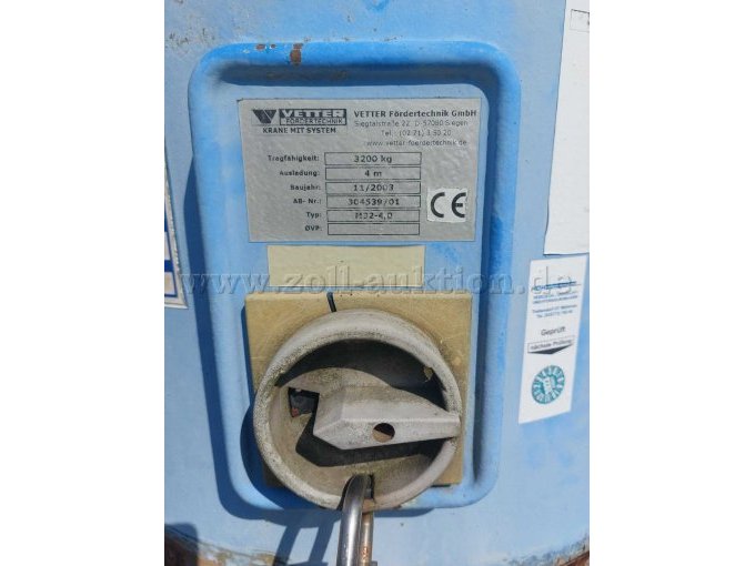 Saeulenschwenkkran_Vetter_M32-4_0_Typenschild.jpg