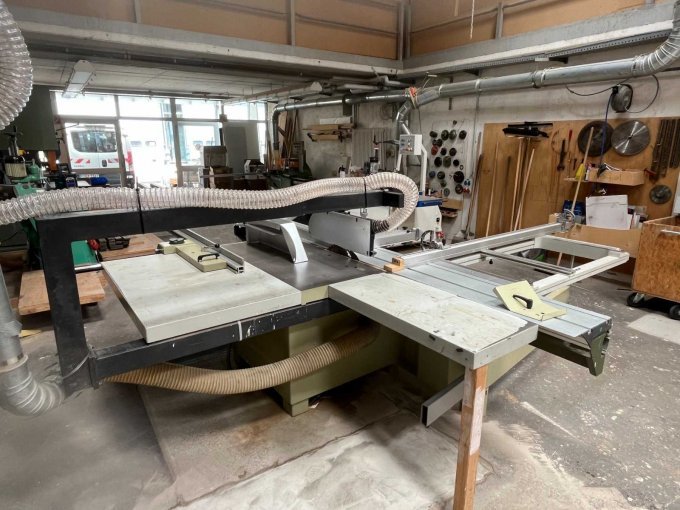 SCM Formatkreissäge SI 3800 N - Tischverlängerung seitlich und vorne