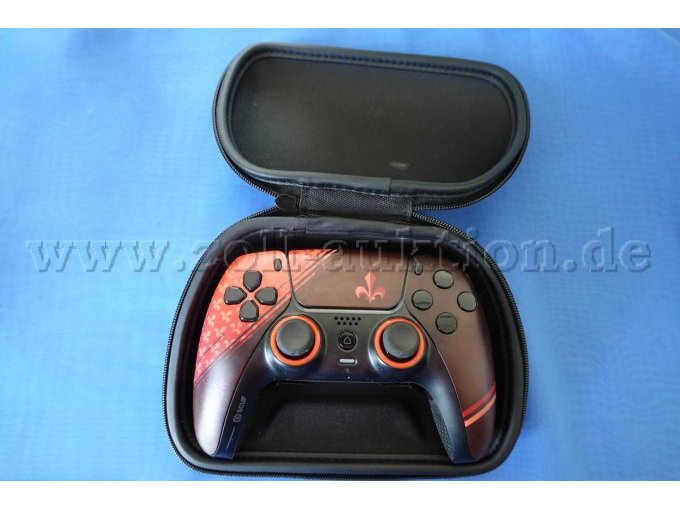 1 SCUF Reflex FPS Controller für PS5 im spezielles Vegas Legion Design in Rot und Schwarz im Hardcase