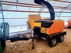 Vorder- und Seitenansicht