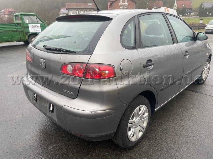 Gesamtansicht schräg von hinten