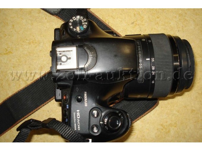 Die Sony Alpha 58 von oben.