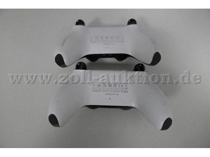 Detailaufnahme 3 der beiden Controller