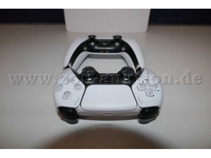 Detailaufnahme 1 der beiden Controller