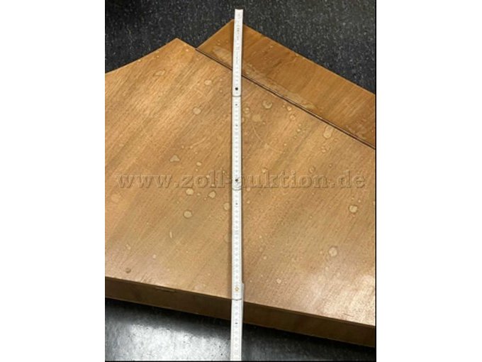 Oberflächendetail Breite