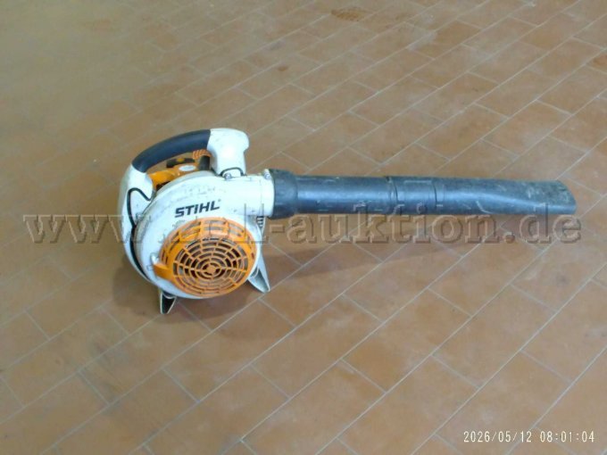 Stihl Blasgerät BG 86
rechte Seite