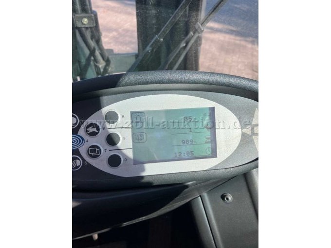 Display mit Beriebsstundenanzeige