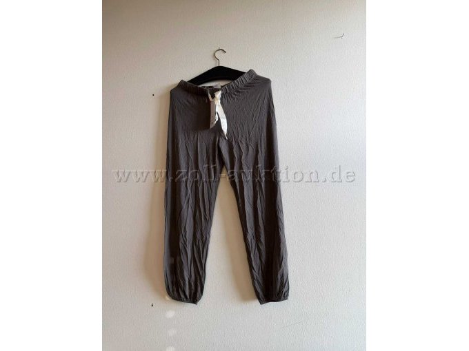 Hose Meteorit von vorne
