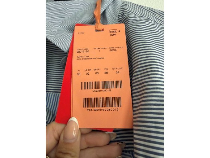 Details Max & CO kleid gestreift