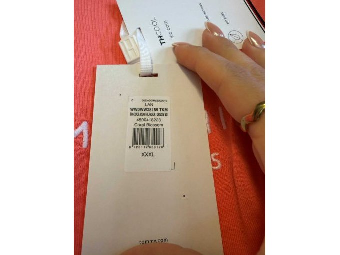 Details zum Kleid coral