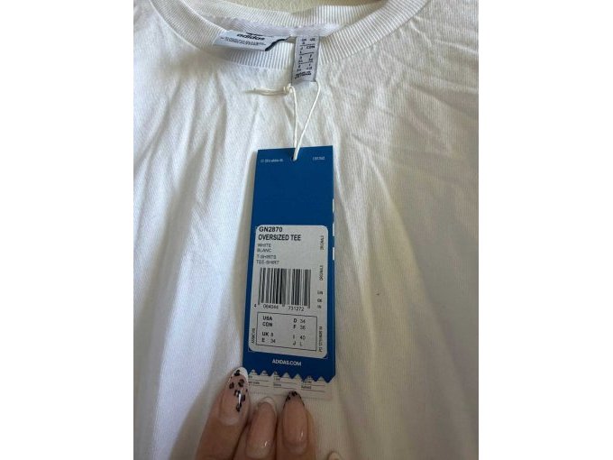 Adidas T-Shirt weiß Etikett
