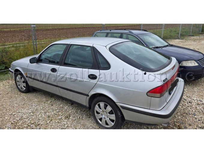 04. Seitenansicht (Fahrer)