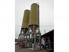 Außenansicht 2 (rechtes Silo wird veräußert)