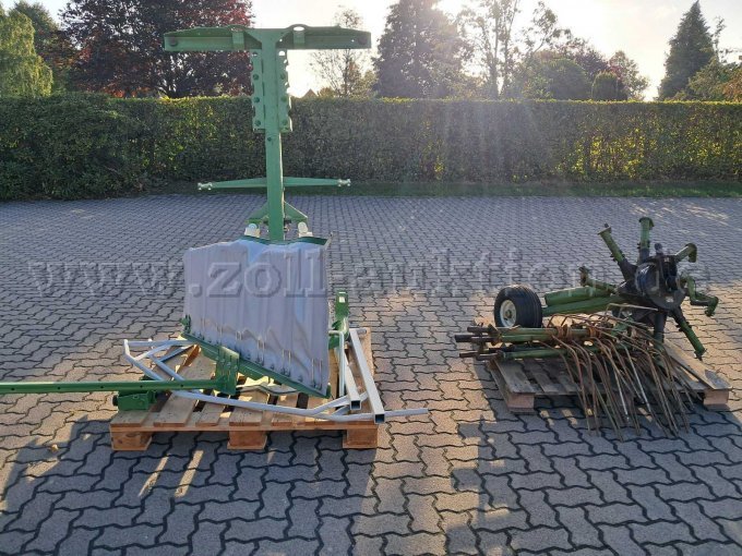 1 Samasz Z301 Kreiselschwader Hauptrahmen und Anbauteile, Bastlerobjekt – kavel bij Zoll-Auktion, Mellinghausen