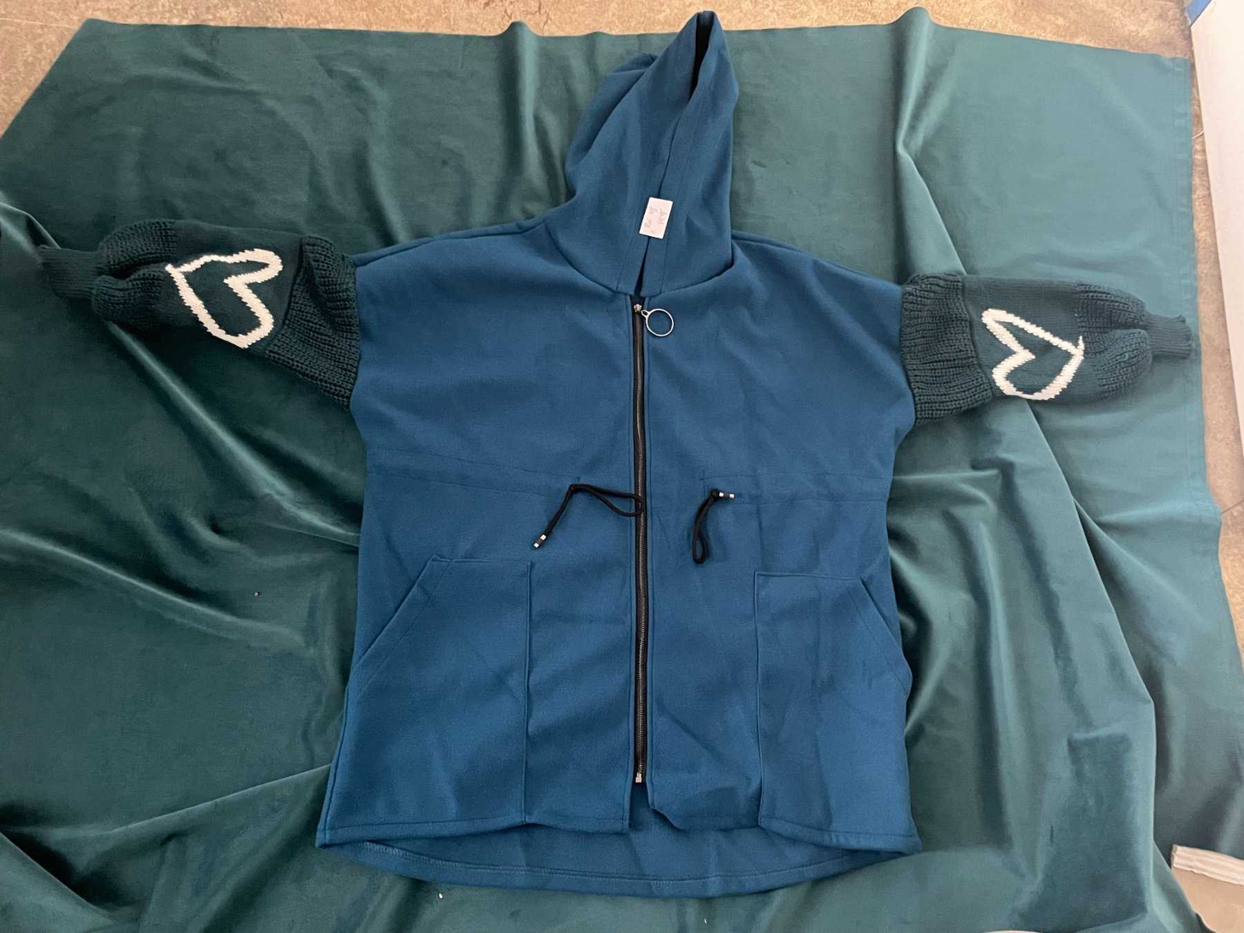 Blaue Jacke Vorderseite