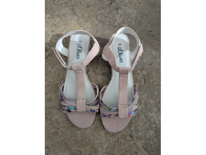 s.Oliver Sandalen
