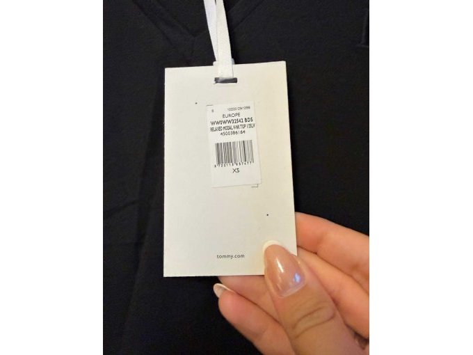 Details zum T-shirt schwarz 1.0
