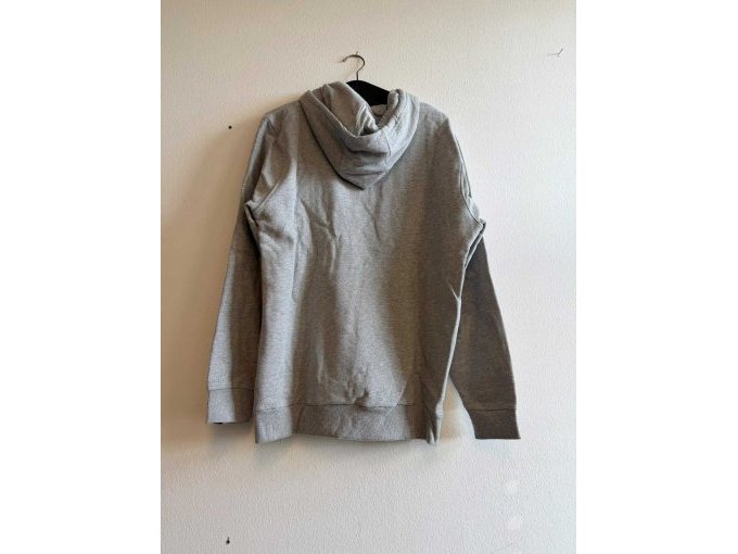 Pullover von hinten