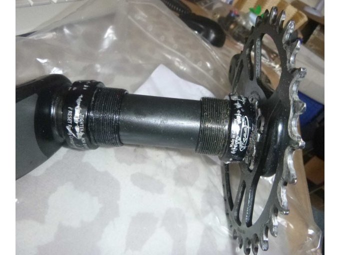 1 Sammelposten, verschiedene Fahrradteile, verschiedene Marken, gebraucht – foto 8 – kavel bij Zoll-Auktion, Mainz