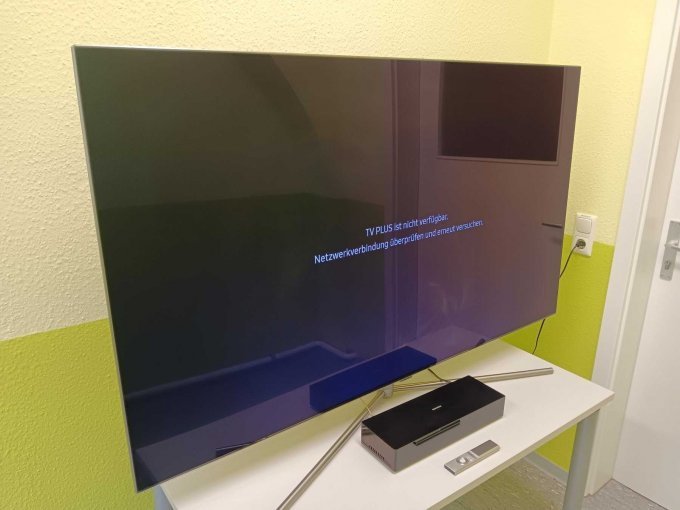Samsung TV + Box