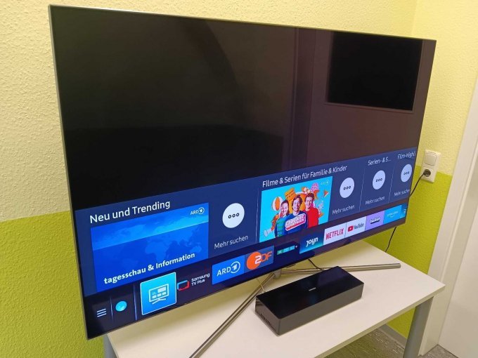 Samsung TV + Box