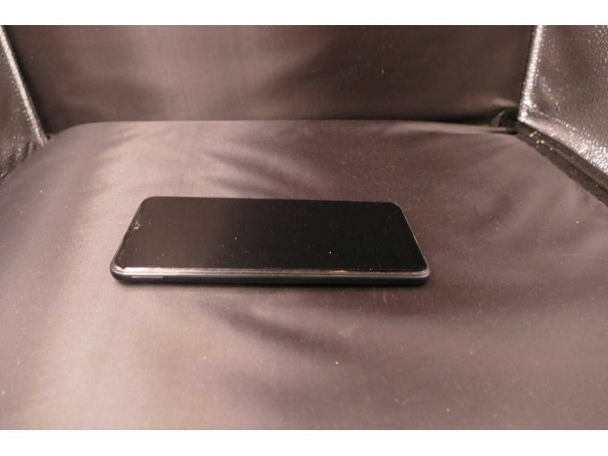 Samsung Galaxy M23 Dual SIM (SM-M236B), 128 GB, seitliche Displayansicht von links im Liegen