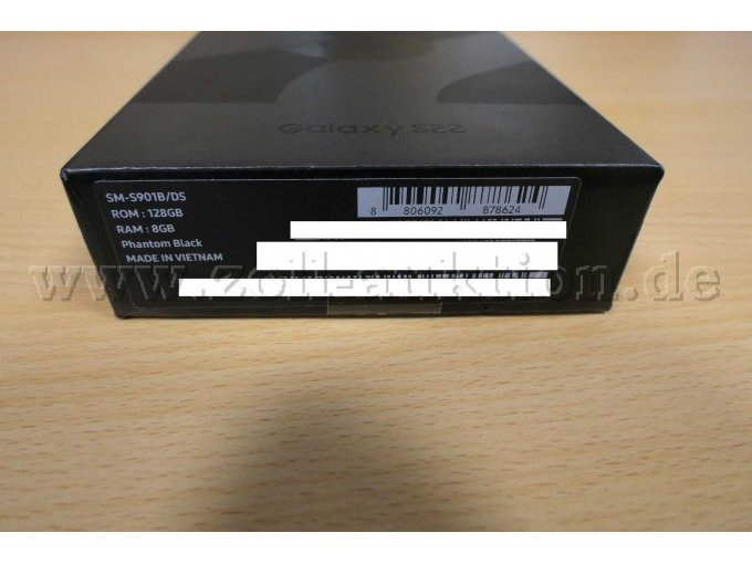 Detailaufnahme der OVP mit Typenbezeichnung