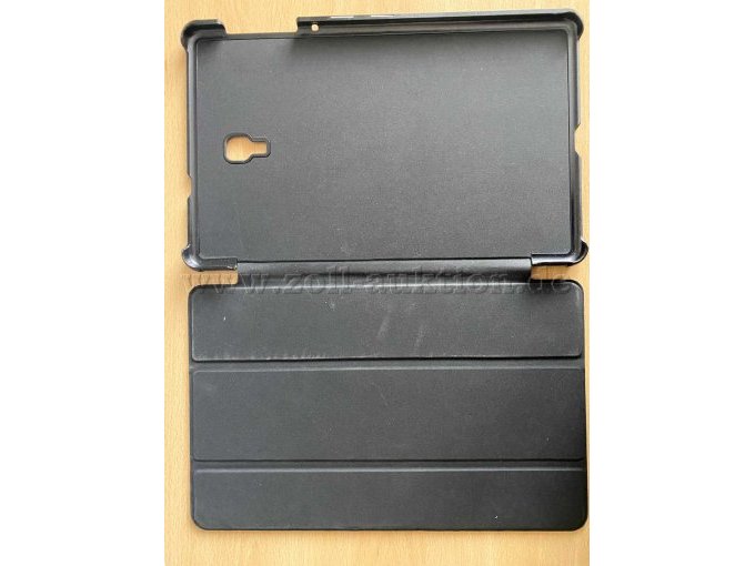 Aufgeklappte Tablet-Hülle