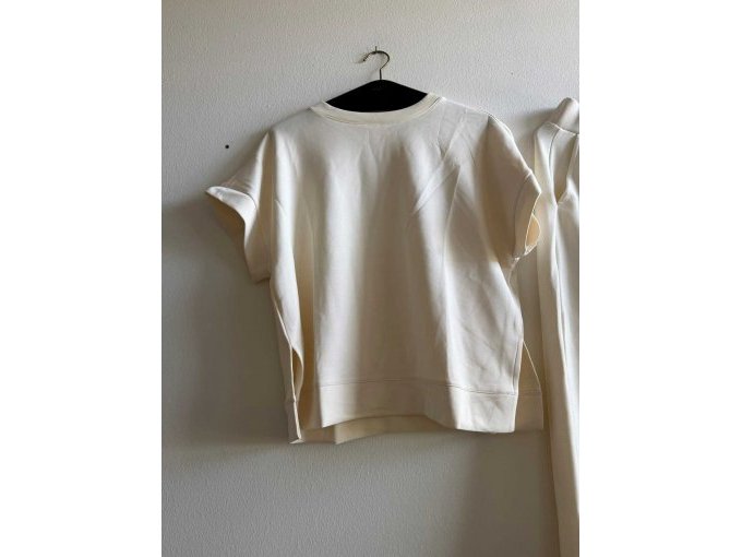 T-Shirt von vorne