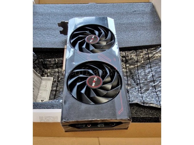 Sapphire Pulse AMD RADEON RX 7800 XT 16GB Grafikkarte